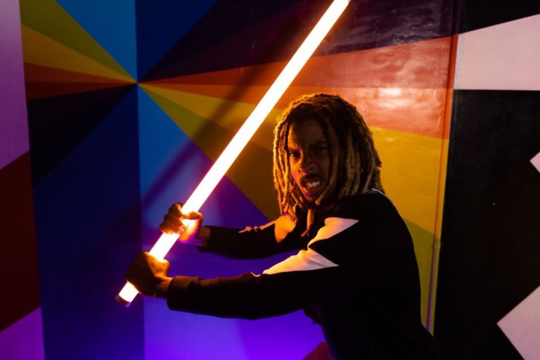 Sable de luz brillando en la oscuridad, réplica oficial Star Wars para coleccionistas